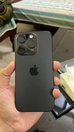 I phone 15 pro, 128GB Non Pta 0