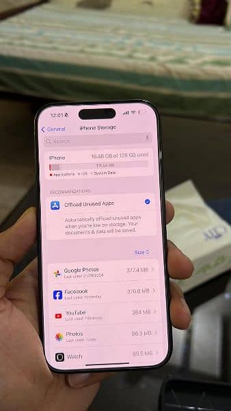 I phone 15 pro, 128GB Non Pta 3