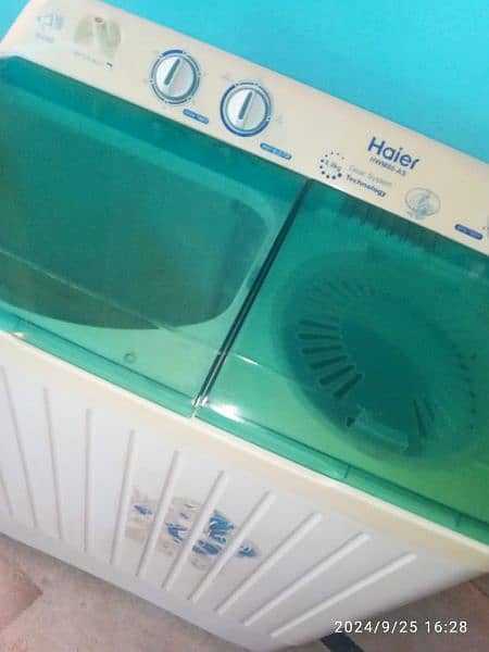 Haier washing machine twin tub model number HWM80-11S 1