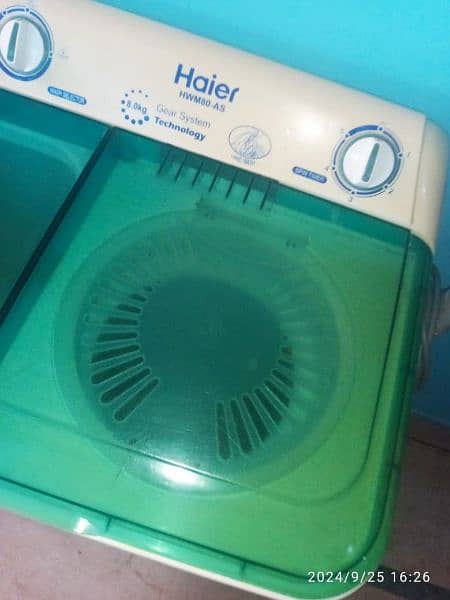 Haier washing machine twin tub model number HWM80-11S 8