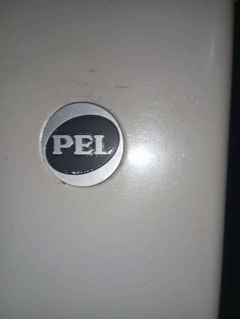 PEL Arctic Refrigerator 0