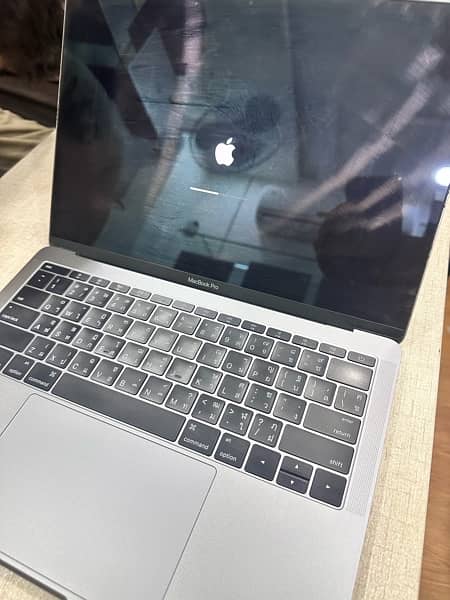 Apple MacBook Pro 2017 10/10 1