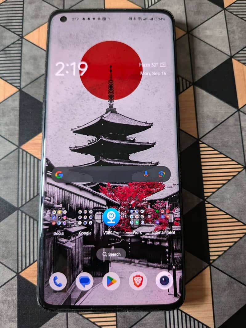 OnePlus 9 pro 8/128gb with spigen original cover Immaculate Condition 3