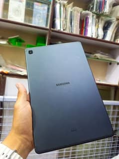 Samsung Galaxy Tab S6 lite