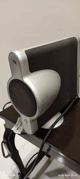 kef kit-100 stereo and home theater speakers system. lik bose. klipsch 11