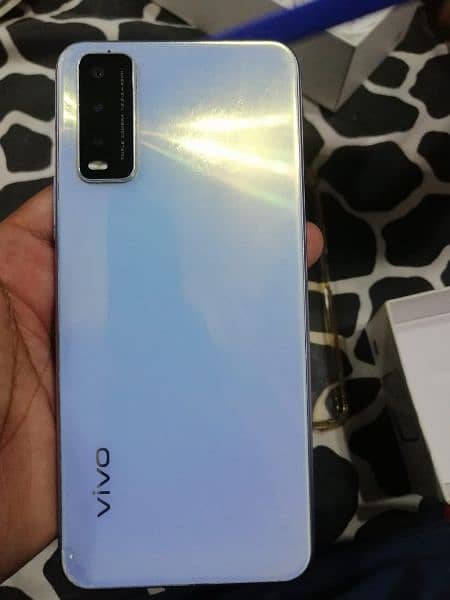 Vivo y20 4/64 1