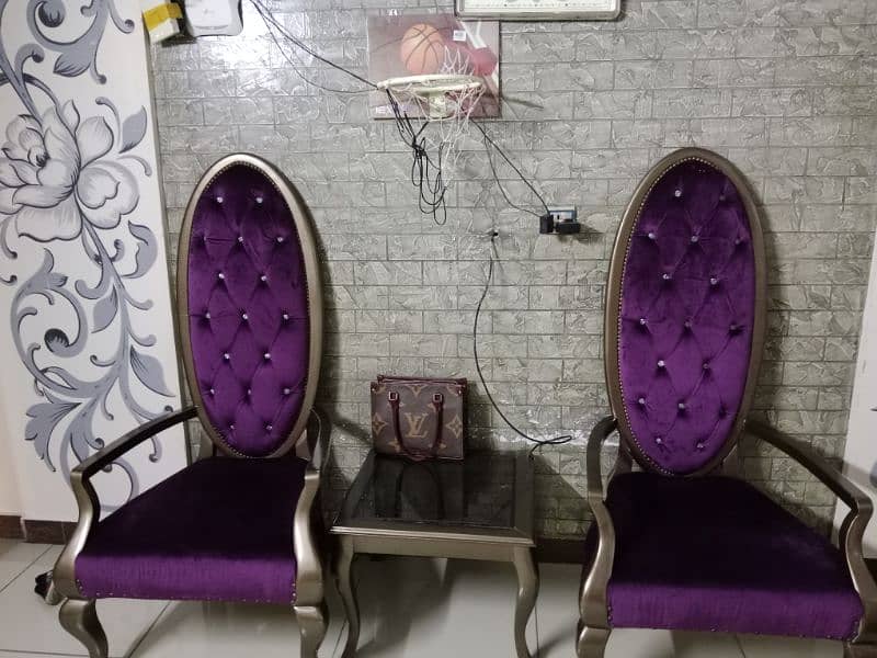 bed room set need sell urgent 0