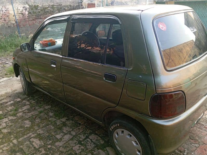 Daihatsu Cuore 2005 1