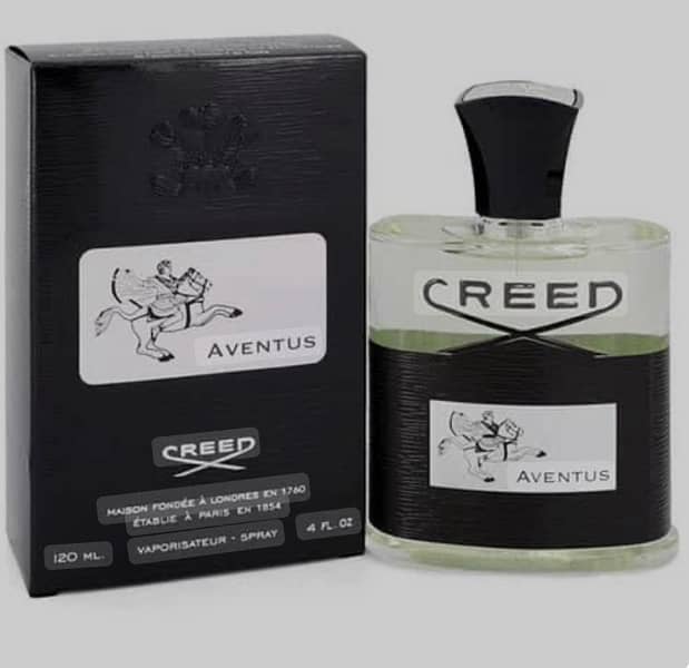 Branded perfumes for men and women. 1