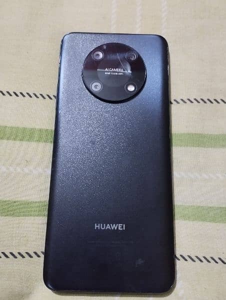 Huawei Nova Y90 (6/128) 0/3/28/81/64/55/7 1