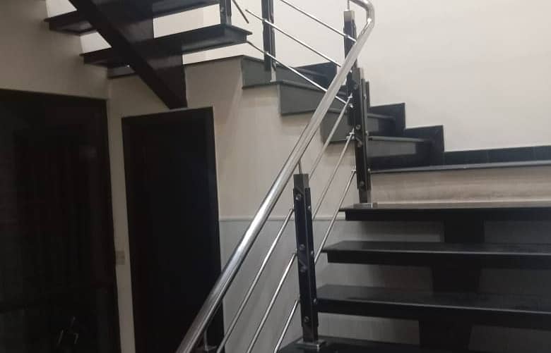 One Kanal House for Rent in DHA Phase 6 12