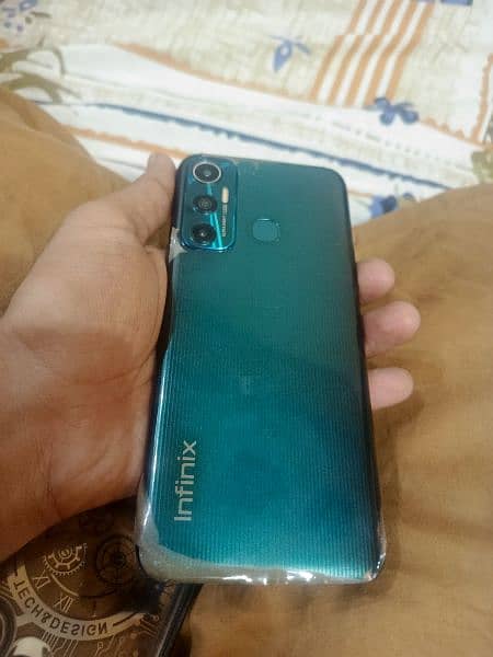 Infinix hot 11 1