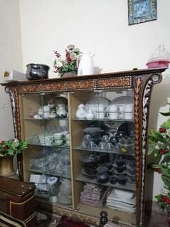 wardrobe for pots