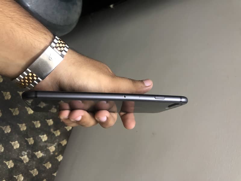 Iphone 8 plus non pta 1