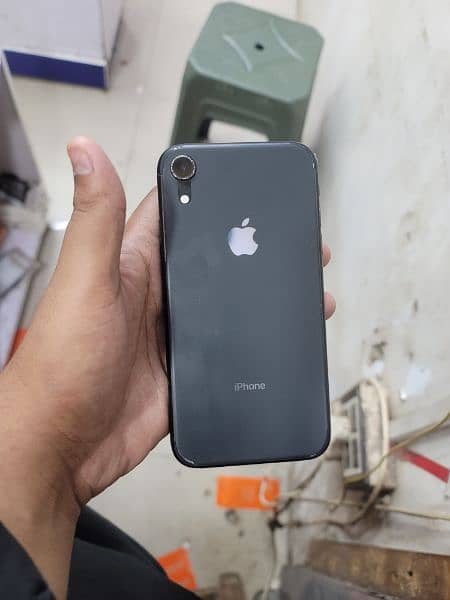 IPhone xr 64gb non pta FU all OK only display shade 0