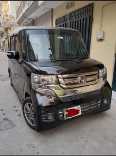 Honda N Box Custom 2015