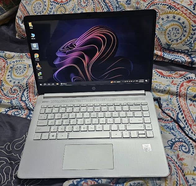 HP DQ1039 i5 10th Gen 0