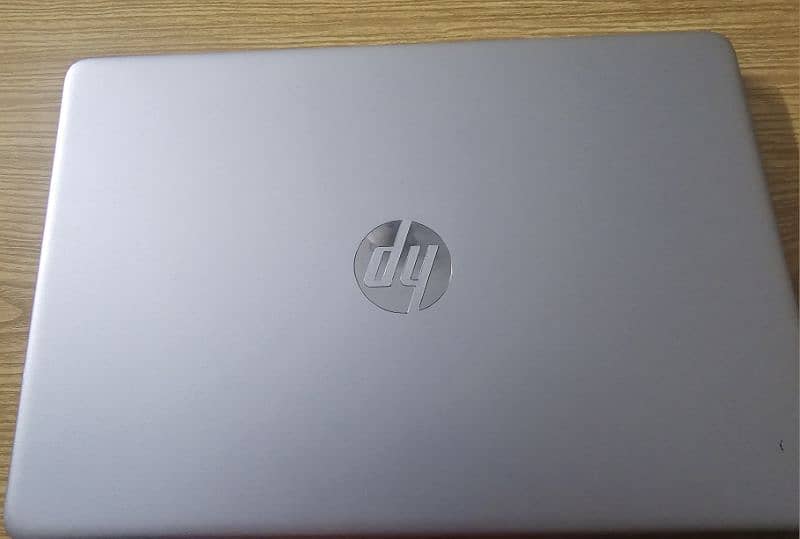 HP DQ1039 i5 10th Gen 1