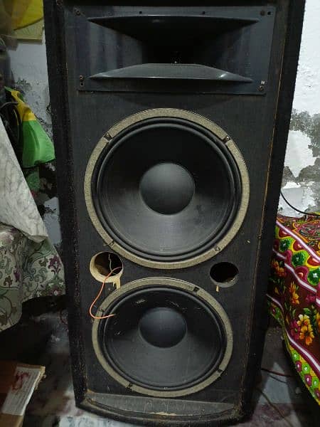 Speaker for sale in reasonable price 1