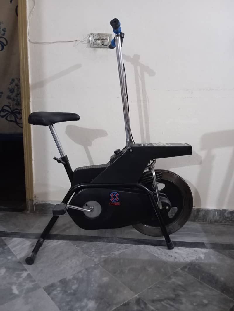 Exercise cycle for fitness 0