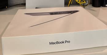 1TB/16GB Apple Macbook Pro 2020 i5 Quad Core