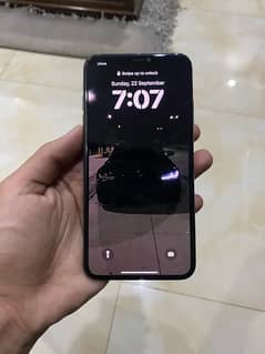 Iphone Xs max Sim working