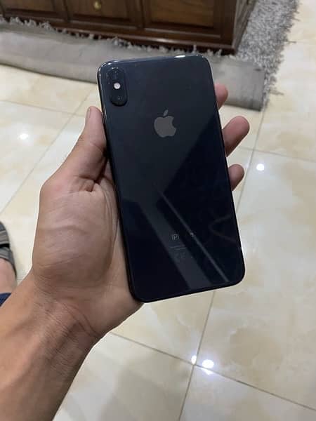 Iphone Xs max 1