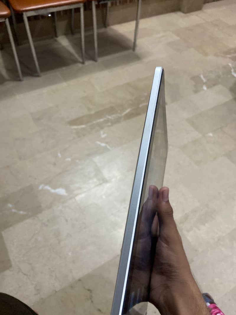 Apple I pad 1 5