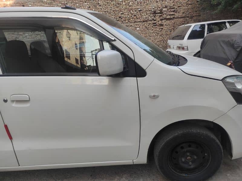 Suzuki Wagon R 2017 17