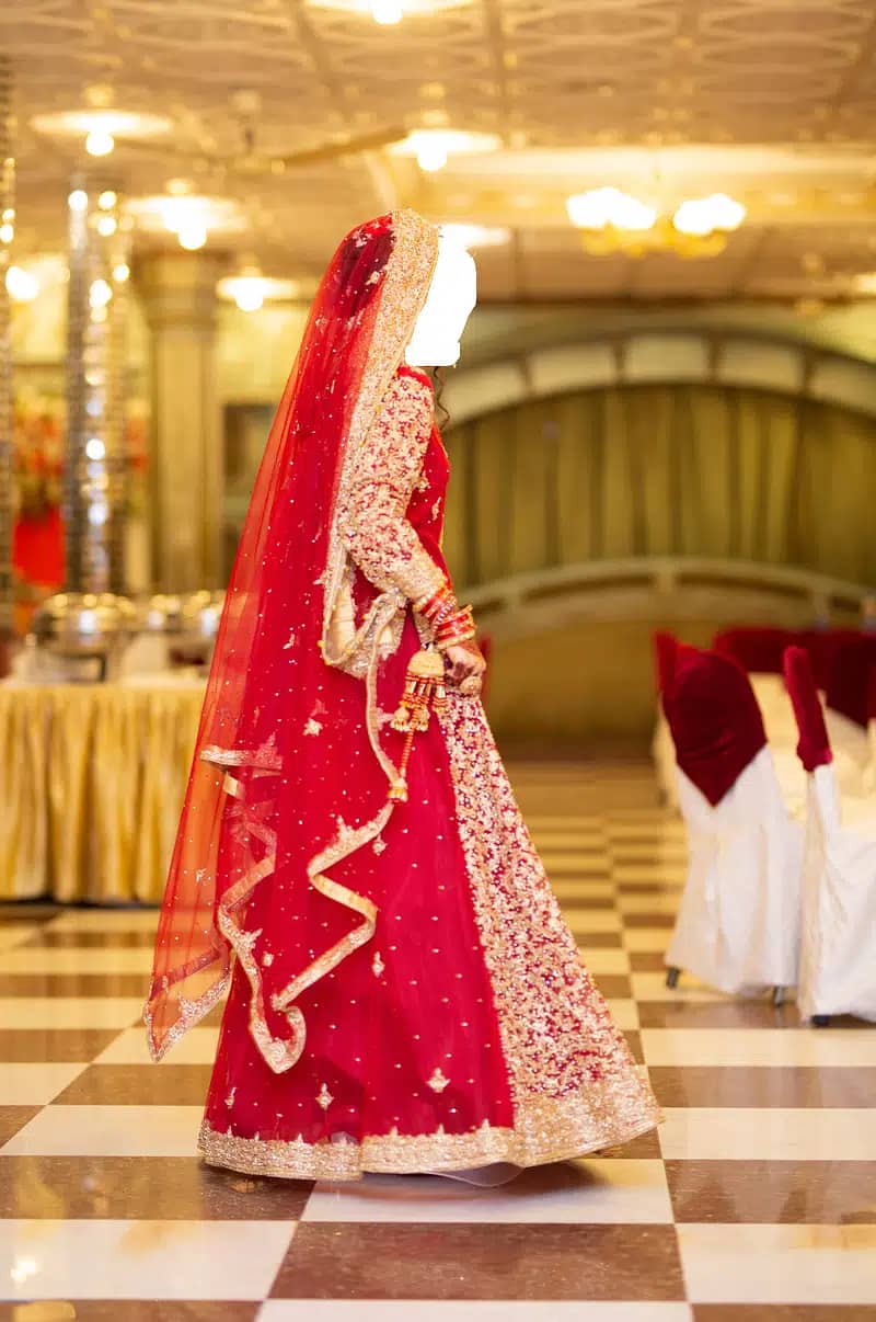 LADIES FORMAL | BRIDAL LEHENGA FOR SALE (DEMANDING ARTICLE) 1