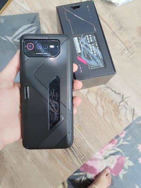 Rog Phone 6 16/512 Non PTA for sale 2