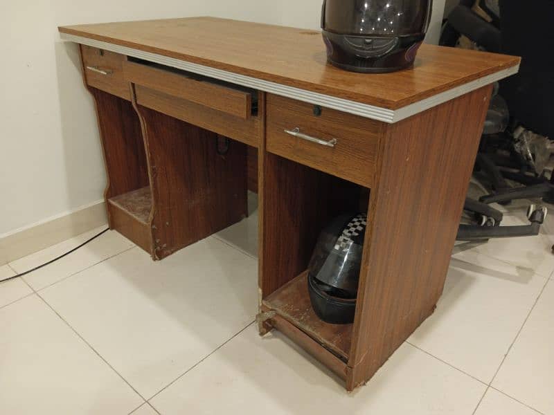 Office Tables for Sale 4