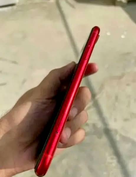 iPhone XR Jv red product 1