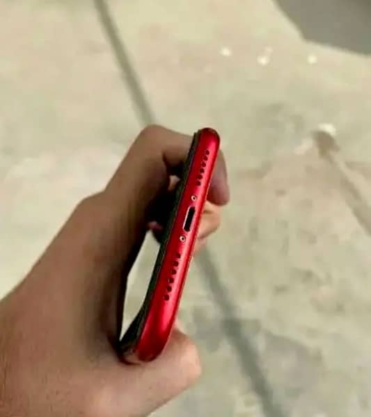 iPhone XR Jv red product 2