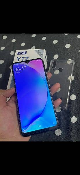 vivo y17 8/256GB 1