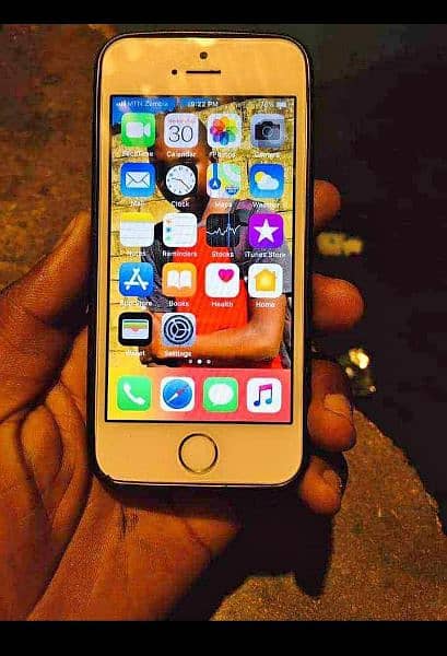 i phone 5s pta approved 0322,7573476 Whatsapp 1