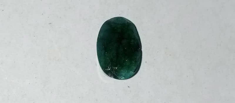 hi guys all how are you I have the stone this stone name  jamemerald 4