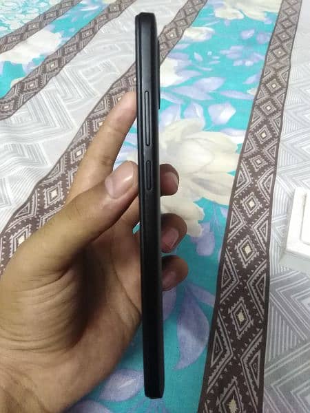 REDMI A2+ (WITH COMPLETE BOX) 1