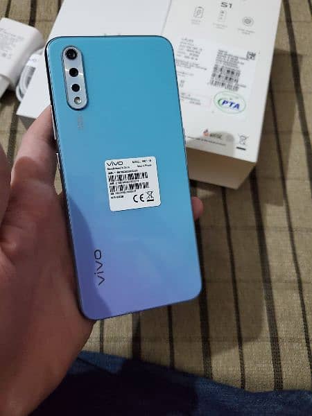 Vivo S1 6gb 128 gb original fresh stock available 10