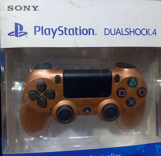 PS4 NEW CONTROLLERS 4