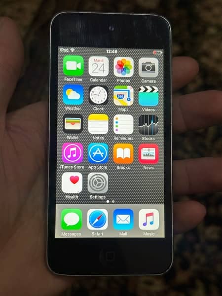 ipod touch 5th Generation 16GB 4