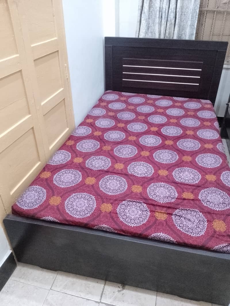 Single Wooden bed with mattress 2