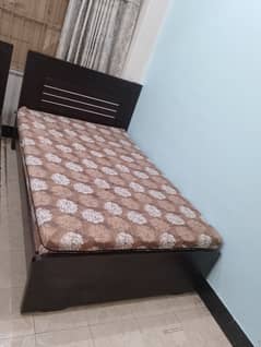 Single Wooden bed with mattress