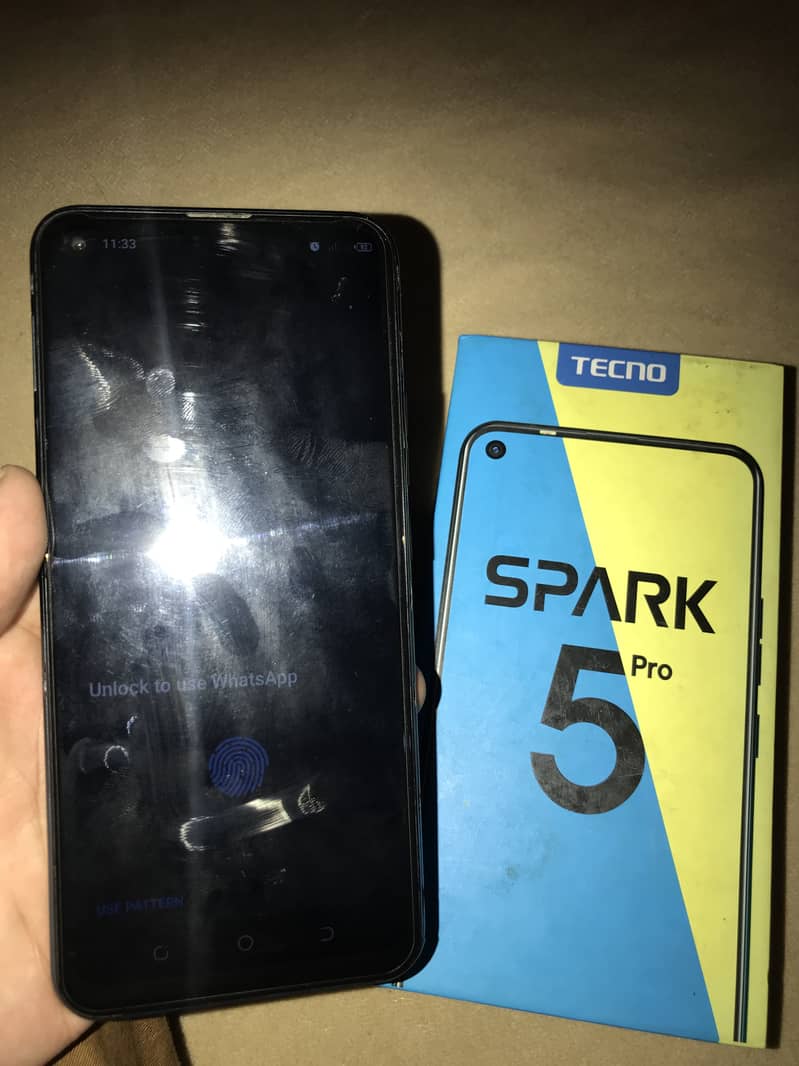 Tecno spark 5pro with box and charger 4