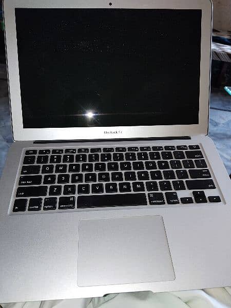 MacBook air 13 inch 2014 0