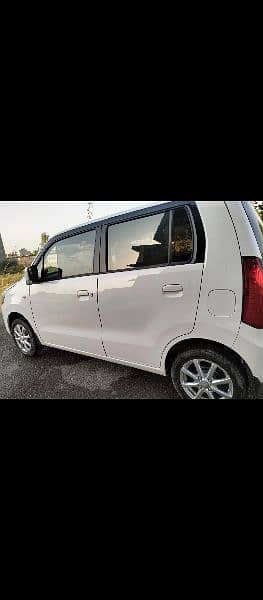 Suzuki Wagon R 2017 3