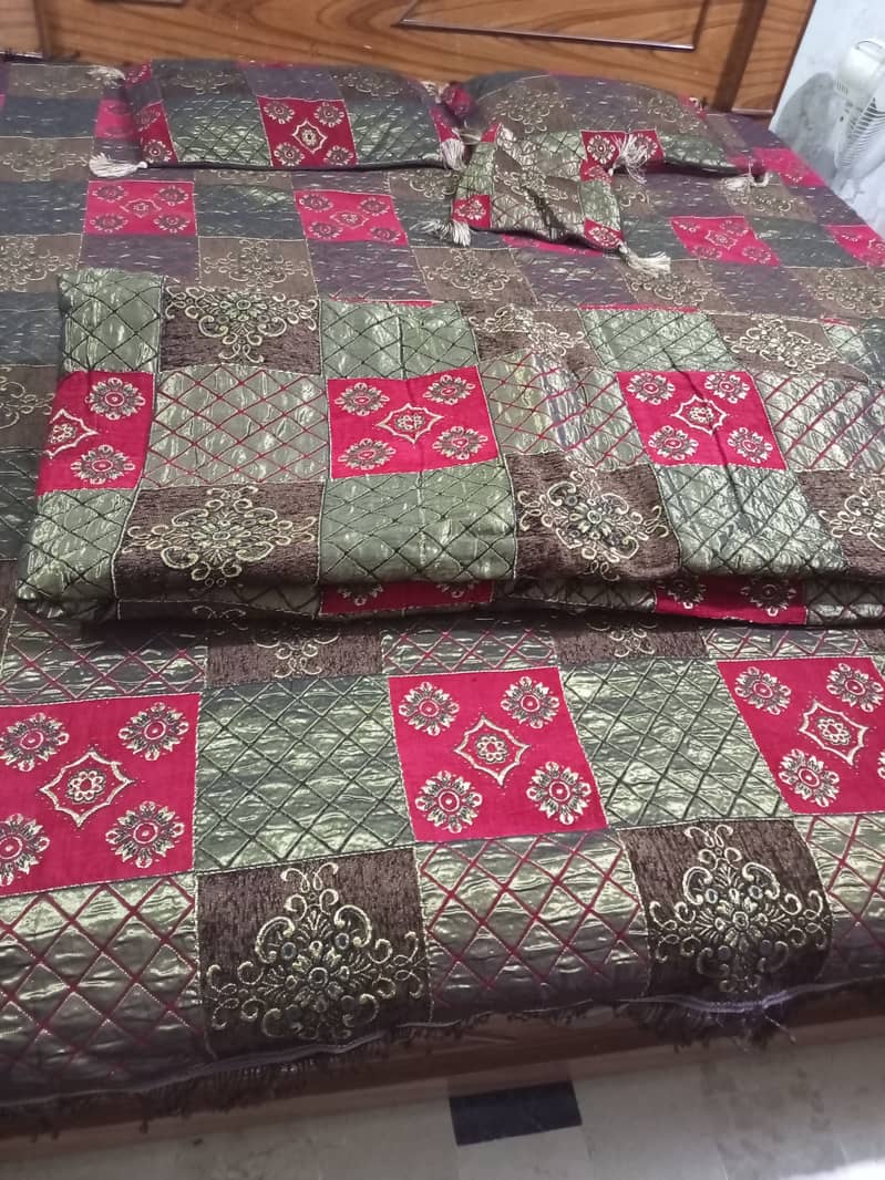 Bridle bedsheets,urgent sale 1