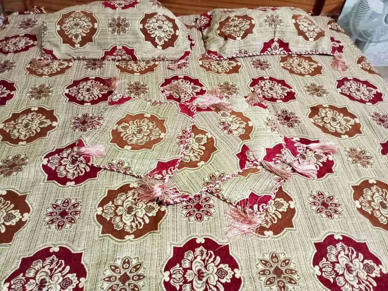 Bridle bedsheets,urgent sale 3