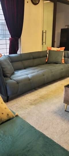 I want sale my new sofa