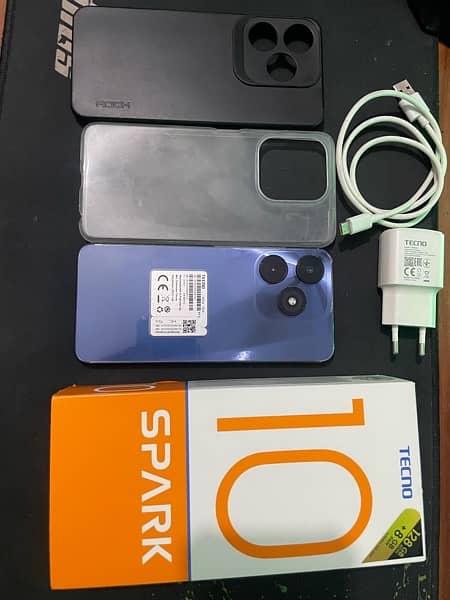 Tecno spark 10 8(4+4) Ram 128 Gb, 3 months warrenty, all accessories 0